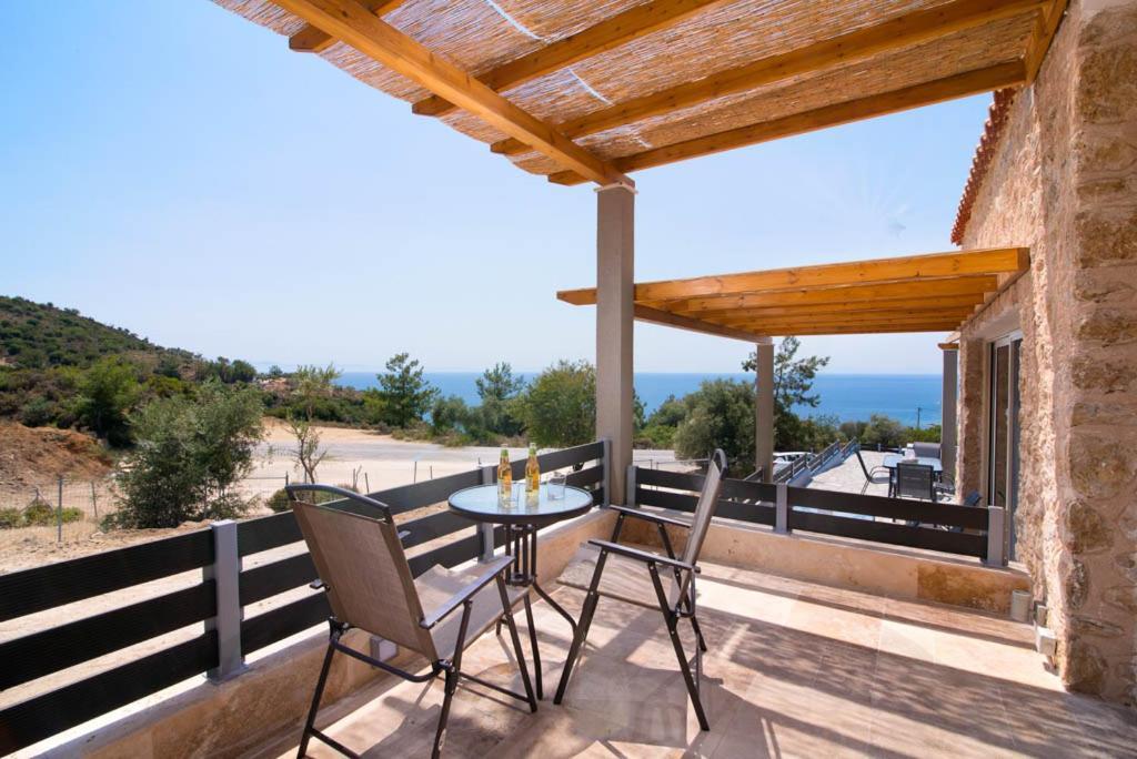 Mare Pedra Villas Skála Marión 外观 照片