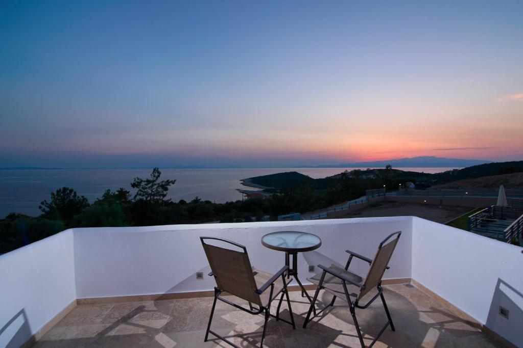Mare Pedra Villas Skála Marión 外观 照片